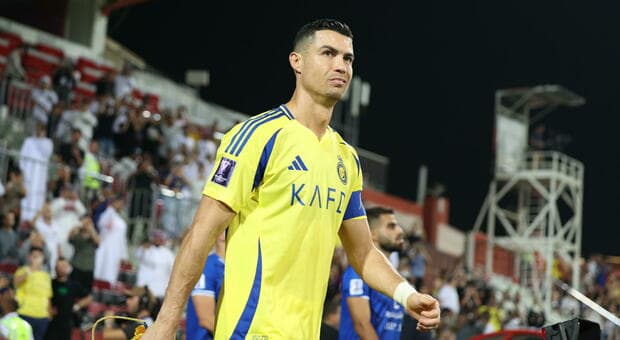  «Cristiano Ronaldo rifiutò il primo stipendio in Arabia per fare pagare i giocatori della rosa» 