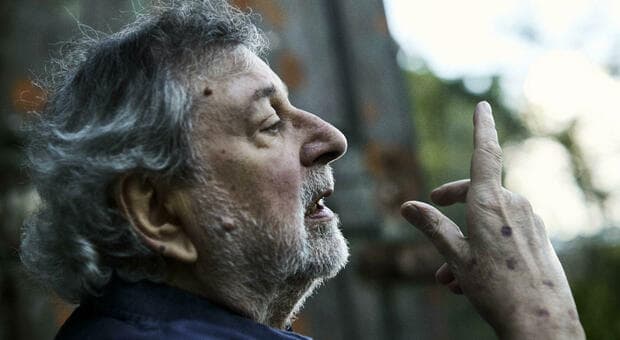 Francesco Guccini, la locomotiva si è fermata. Patrimonio inestimabile di musica, libri e poesia 