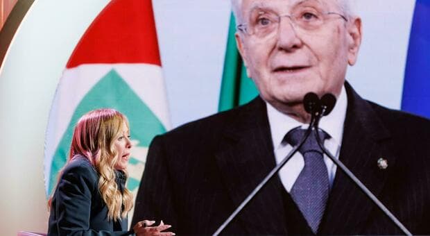  Scuola, i dubbi del Colle sul tetto agli stranieri di Meloni: i nodi e il caso della circolare firmata da Mattarella 