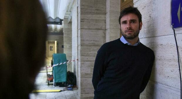  Di Battista è in terapia intensiva, rientro forse domani. L'associazione Schierarsi: «I medici si stanno prendendo cura di lui» 