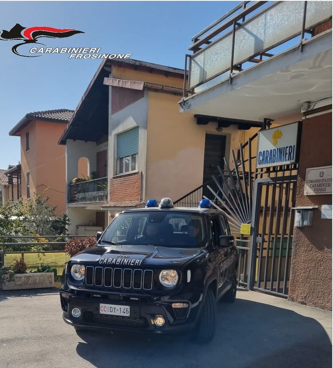 Fiuggi, aggredisce la madre e la nonna per soldi: arrestato e portato in carcere
