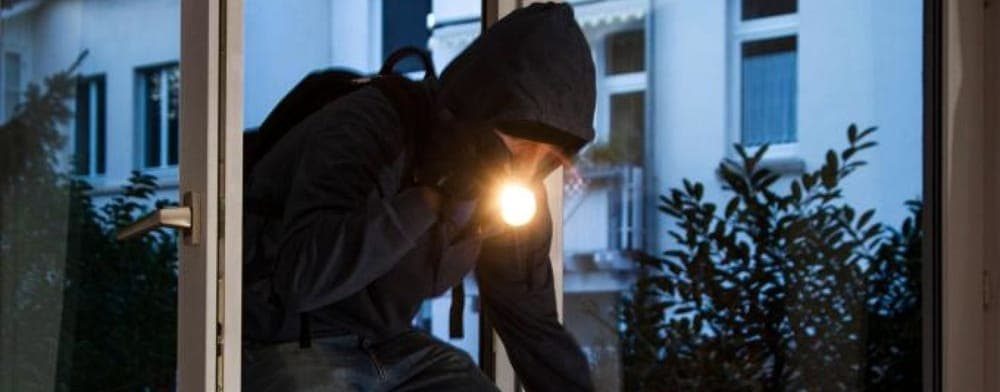 Come fanno i ladri a sapere che una casa è vuota? Le tecniche usate e come difendersi anche nel Frusinate