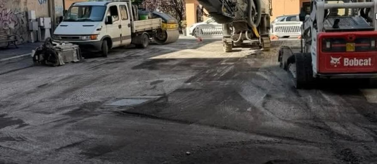 Frosinone, al via la nuova asfaltatura di via Fosse Ardeatine: lavori su un chilometro di strada