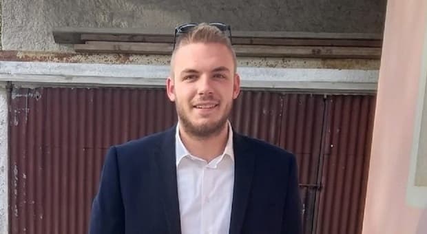  Federico Nalon ha un malore e muore tra le braccia della compagna alla vigilia dei suoi 28 anni: sarebbe diventato papà tra pochi giorni 