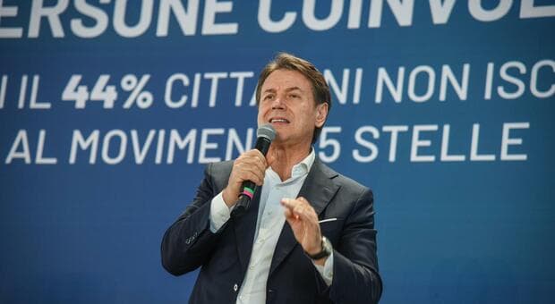  Conte: «No armi, non saremo soli. E l?Italia torni locomotiva economica» 