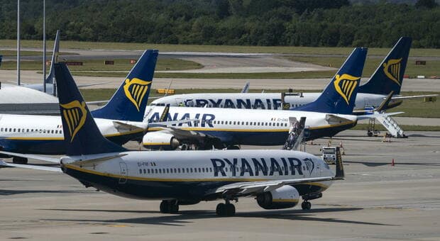  Ryanair modifica le regole sul check-in, ecco cosa cambierà dal 10 novembre 