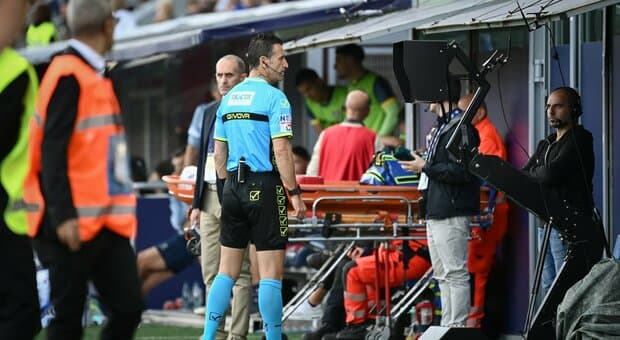  Serie A, le nuove regole: perdite di tempo, simulazioni, cartellini rossi e assistenza Var. Tutte le novità 