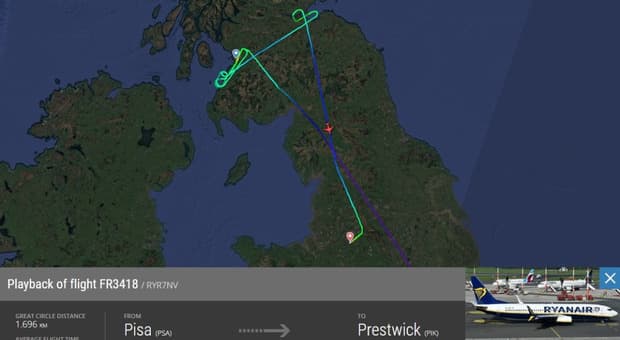  Ryanair, perché il volo Pisa-Prestwick è atterrato con soli 9' di carburante: il "wind shear" e l'errore dell'aeroporto di Manchester 
