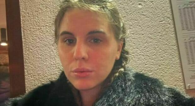  Eleonora Laterza muore all'improvviso a 25 anni: era incinta della piccola Maya. «Fatale un'emorragia al peritoneo» 