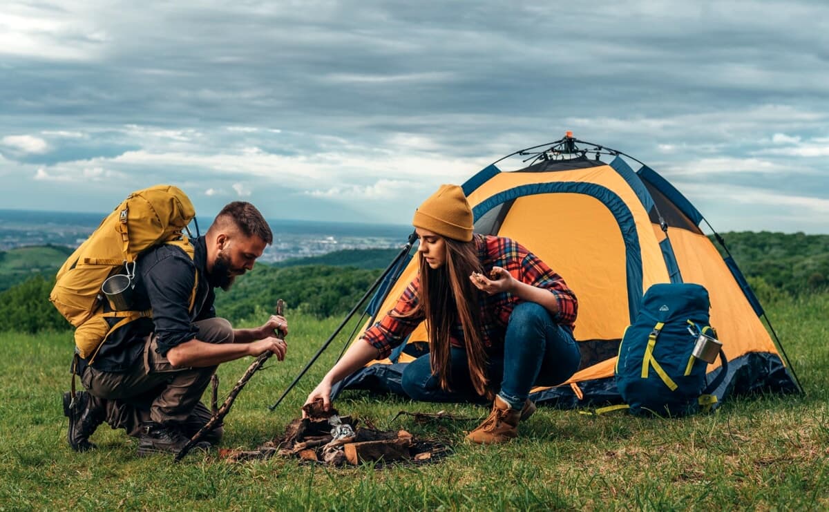 Kit da campeggio perfetto: le 20 cose che non dovrebbero mai mancare