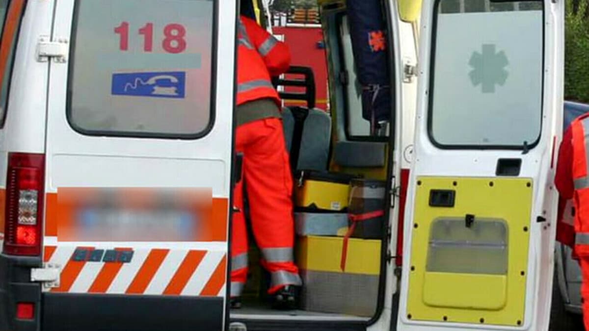 Tragedia a Vallerotonda, finanziere in pensione precipita e muore durante alcuni lavori in casa