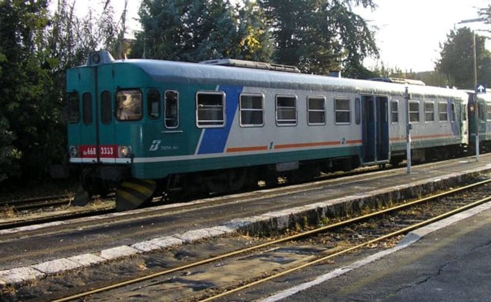Treni, circolazione sospesa tra Colle Mattia e Zagarolo: disagi sulla Roma-Napoli via Cassino