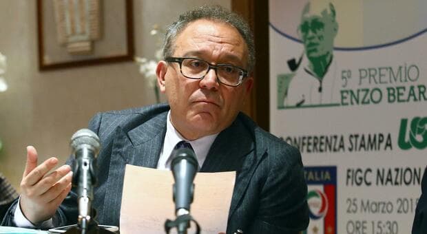  Enrico Varriale condannato a 10 mesi per stalking e lesioni alla ex. I giudici: per lui percorso di recupero per uomini violenti 