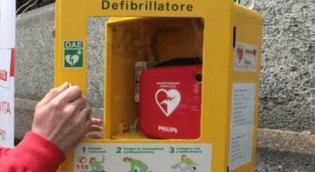  Roma, svolta sicurezza nei ristoranti. I defibrillatori sono obbligatori 
