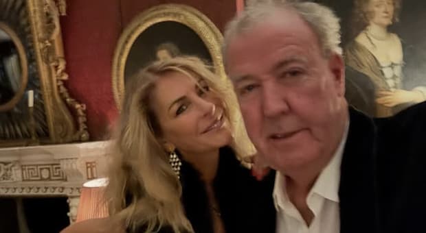  «Ho un cancro alla prostata», la rivelazione choc di Jeremy Clarkson: chi è l'ex conduttore di Top Gear 