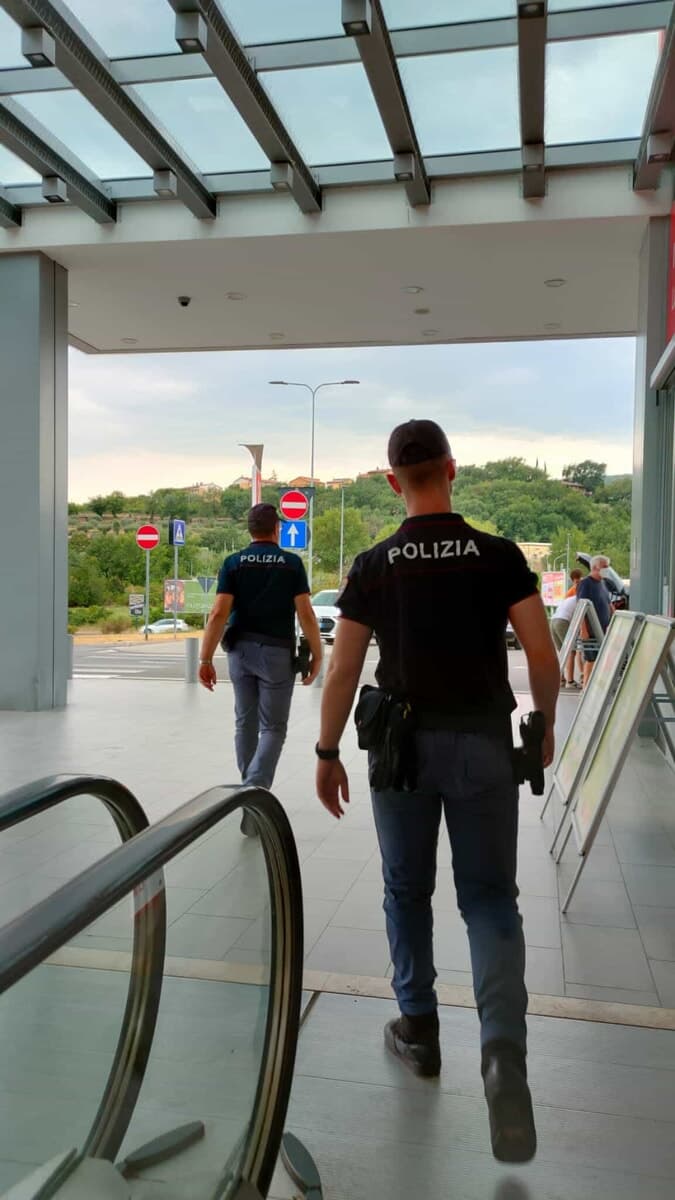 Finge di essere un meccanico per ottenere ricambi gratis: arrestato 34enne originario del Frusinate