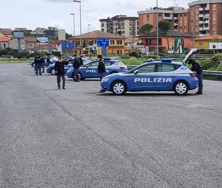 Auto rubata sull'A1, due arresti nel Frusinate