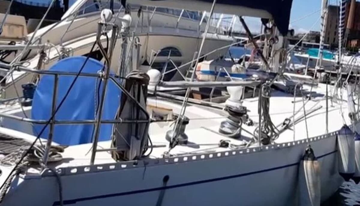 Sora, si fa consegnare uno yacht per il charter e lo registra all'estero. Denunciato un 67enne