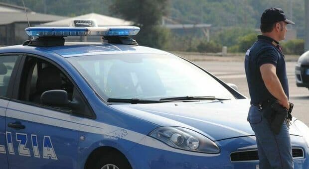  «Sono Spada lo ?zingaro?, datemi i soldi o vi uccido». Arrestato per estorsione 