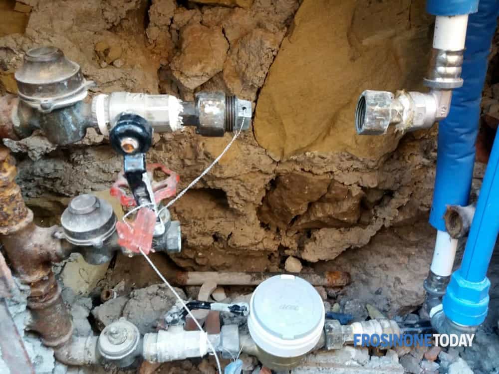 Valmontone, per una voltura dell'acqua servono due anni