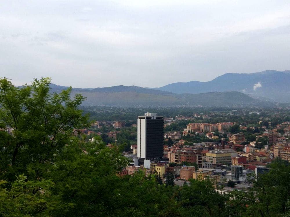Frosinone investe sulla sicurezza: nuove telecamere, lettori targhe e una Polizia Locale più tecnologica