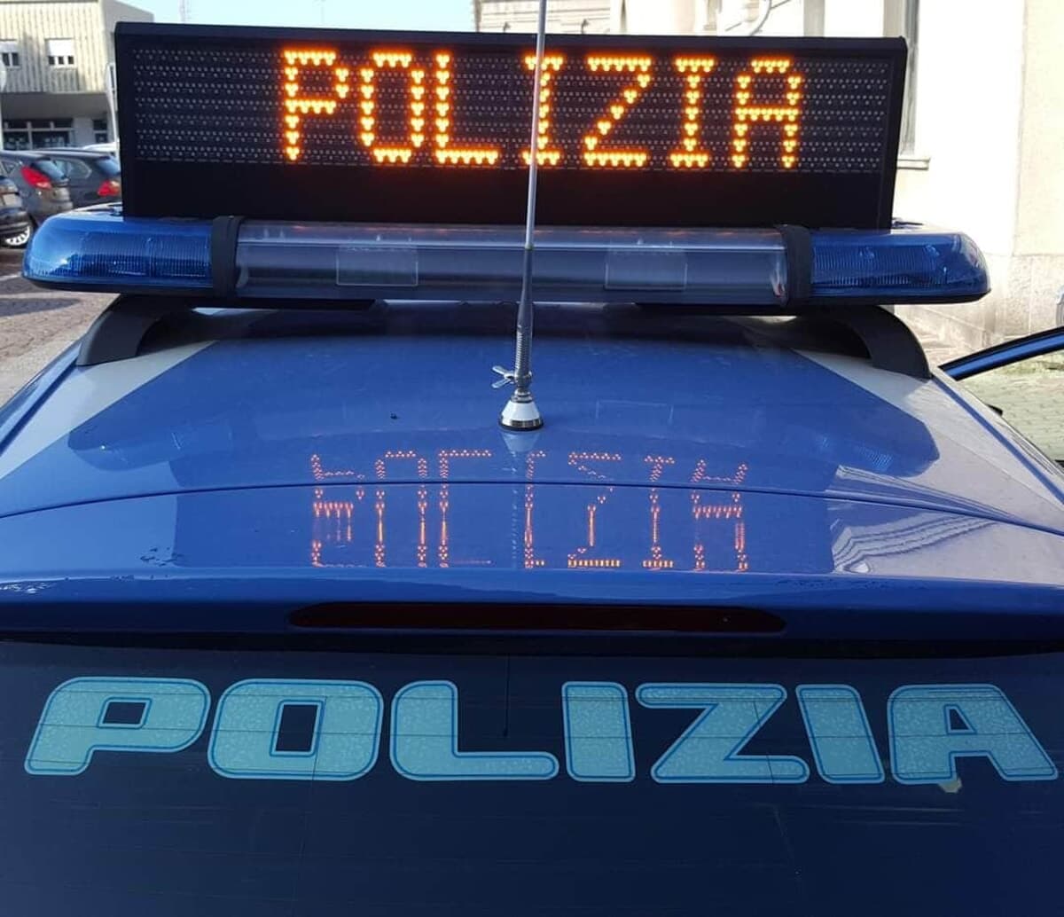 Mette a segno una rapina in un supermercato e fugge in autostrada, 42enne finisce in carcere