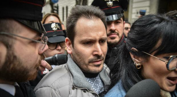  Sempio a Porta a Porta: «Non vivo più, sono sotto bombardamento. La macchia di assassino che se l'è cavata non te la levi» 