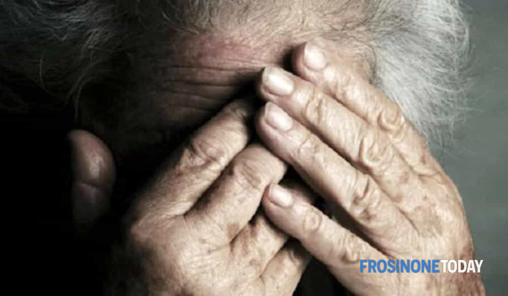 Villa Santa Lucia, tenta la truffa del “falso carabiniere” a una coppia di anziani: 37enne arrestato