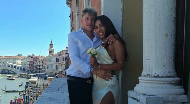  Barca contro taxi acqueo a Venezia, Sean e Gabriella si sono sposati tre mesi fa: lui è gravissimo e di lei non c'è traccia 