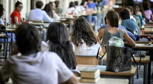  Maturità, scena muta? Bocciatura confermata anche in caso di attacco di panico (e l'esame non si ripete) 