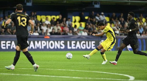  Villarreal-Napoli 3-1, le pagelle: Rrahmani (6,5) non basta, Politano (4,5) errore grave, Mikautadze e Oluwayesi (7) 