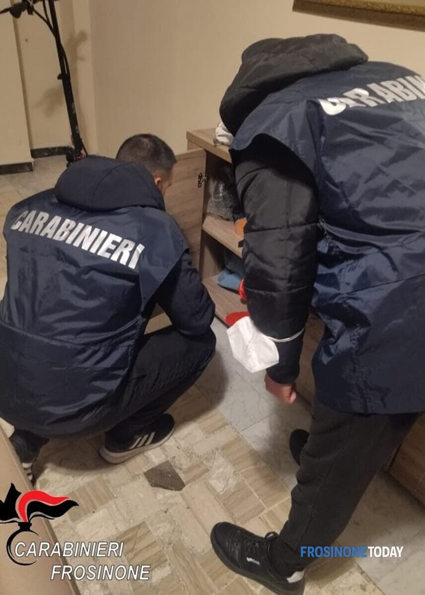 Maxi operazione contro traffico di cocaina e migranti, blitz anche in provincia di Frosinone