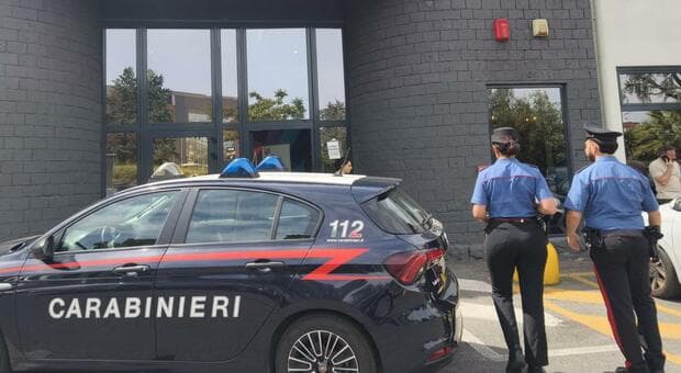  Roma, accoltellato in palestra. «Quella panca è la mia». Il ?Piotta? torna in carcere 