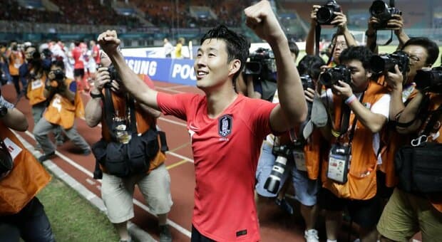  Mondiali, Son viene deriso per il mancato servizio militare: scontro tra i giocatori della Corea del Sud e la stampa 