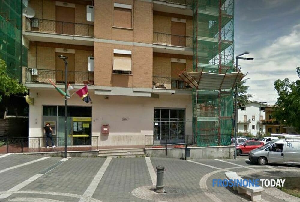 Ufficio postale chiuso ad Artena, arriva lo sportello mobile. Dal 1° settembre sarà posto in piazza Galilei