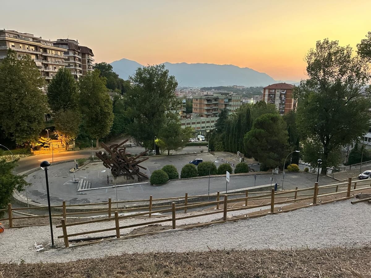 Frosinone, apre il nuovo Parco San Francesco: inaugurazione il 6 agosto tra verde, giochi e nuovo collegamento con il centro storico