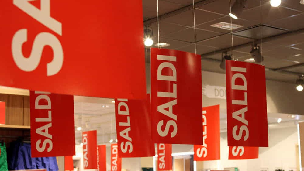 Frosinone, al via i saldi estivi dal 4 luglio: sei settimane di sconti in tutta la provincia
