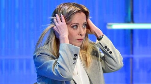 Meloni assume l’interim del Turismo dopo l’uscita di Santanchè
