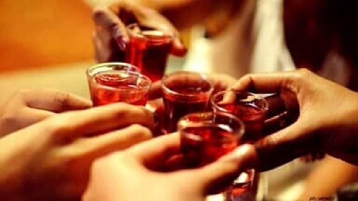 Alatri, stretta sulla movida estiva: stop ad alcol da asporto, vetro e musica nei dehors dopo mezzanotte