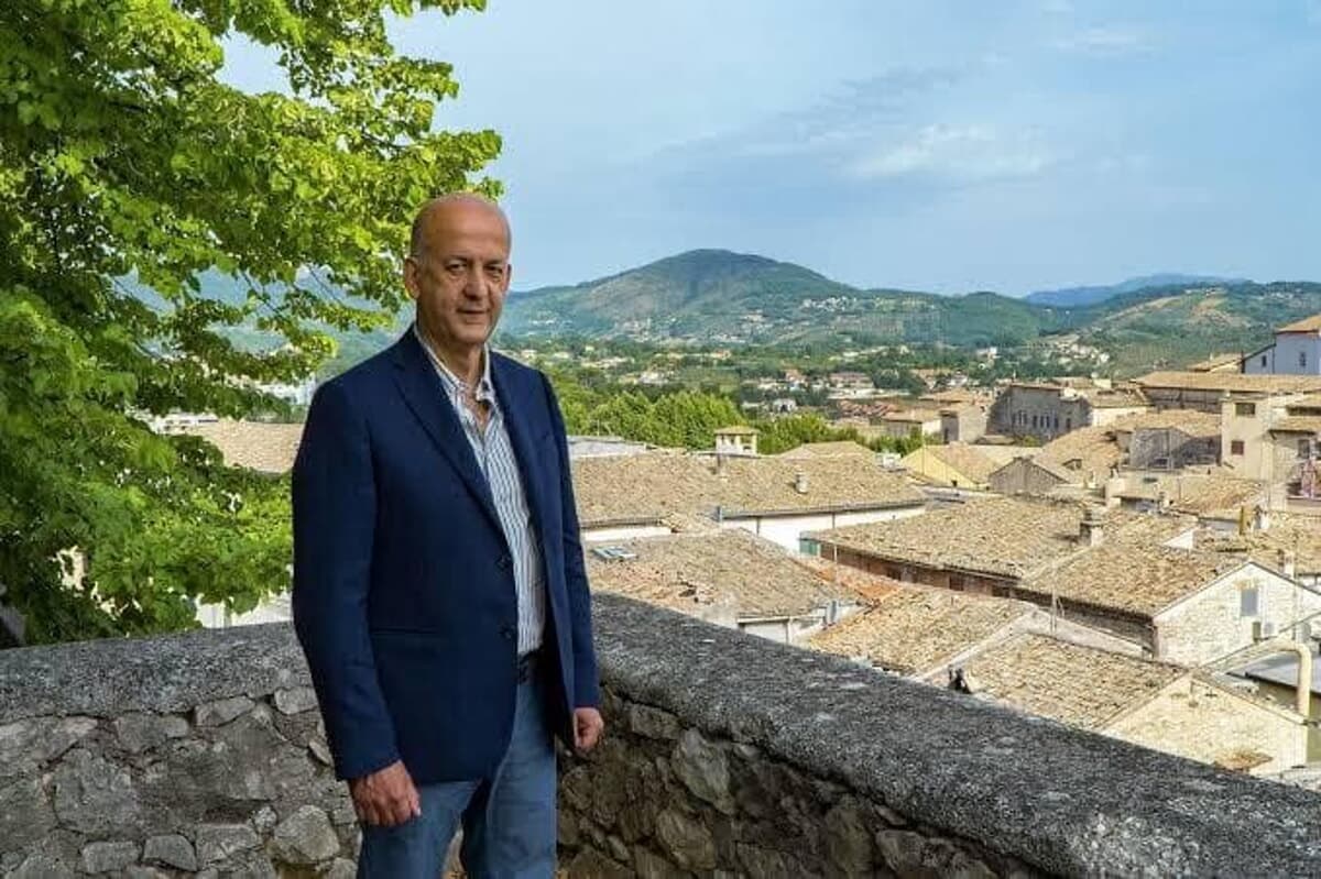 Alatri, il sindaco revoca due deleghe: “Superato un limite, serve responsabilità”