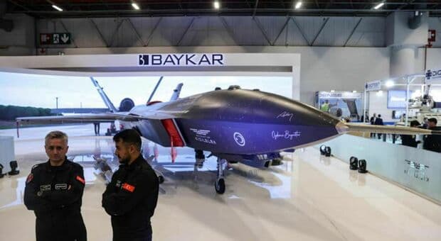  Italia-Turchia, via libera del governo alla produzione di droni di Leonardo e Baykar 