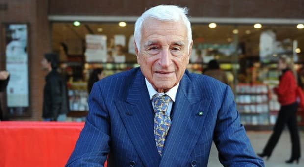  Addio a Fulvio Lucisano, storico ?produttore cinematografico: dai film di Troisi e Sordi fino a Brizzi, decano del cinema italiano 
