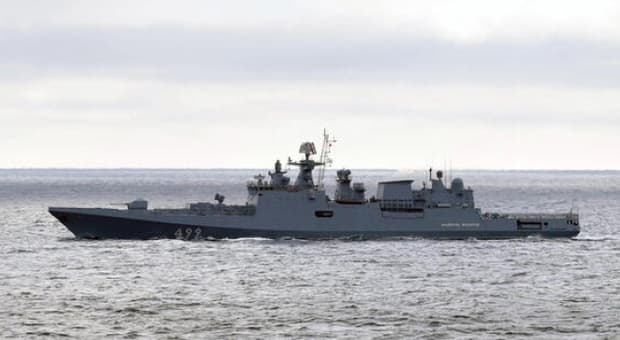  Droni ucraini colpiscono la portaerei russa Admiral Essen nel Mar Nero: è la quinta volta dall'inizio dell'anno. Perchè è importante 