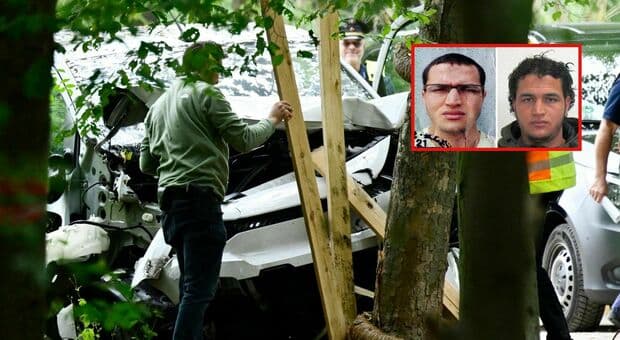  Attentato a Berlino, la ricostruzione: il van bianco sulla folla, l'attacco con coltello e machete e poi la fuga 