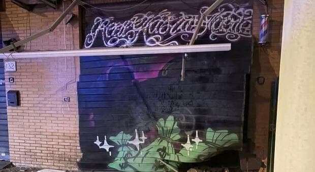  Roma, altre tre bombe carta nella notte. In periferia è guerra di mala 