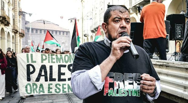  L'imam di Torino Mohamed Shahin è stato liberato: accolto il ricorso degli avvocati. «Nessun timore per la sicurezza» 