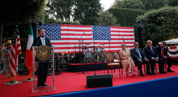  Villa Taverna, oggi il ricevimento per l?Independence day. FdI ci sarà: Meloni ci pensa, no di Schlein 