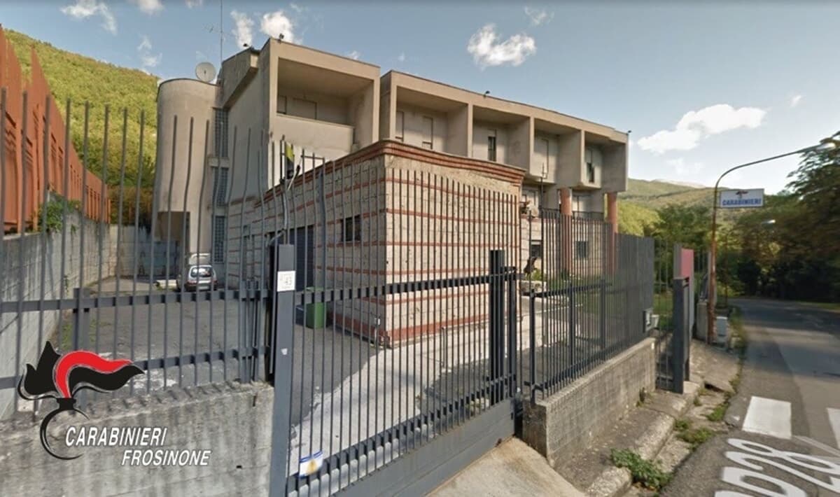 Trevi nel Lazio, lite degenera: spuntano roncola e coltello. Due uomini denunciati dai Carabinieri