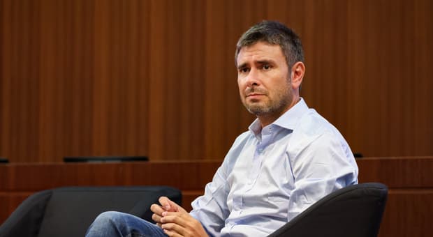  Di Battista ricoverato al Gemelli: dopo l?intervento a Cuba, ora prosegue le cure in Italia 