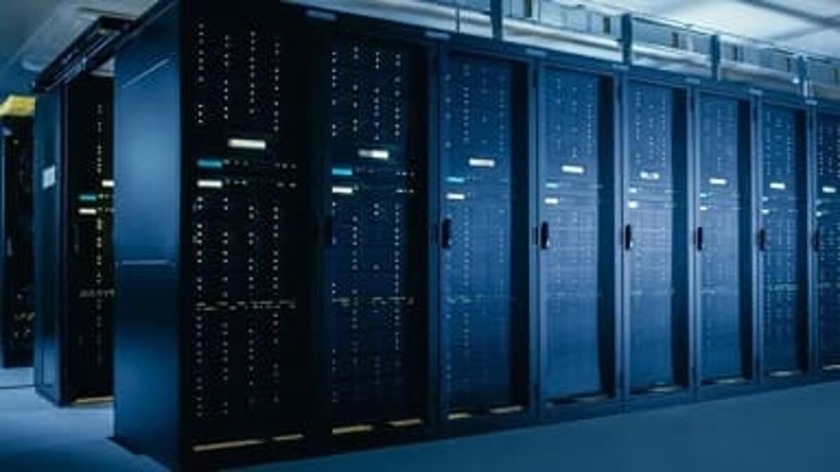 Colleferro, cresce la mobilitazione contro il Data Center, avviata la raccolta firme per fermare l'iter